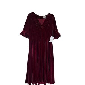 Unique Vintage Burgundy Red Velvet Delores Dress - Size 2X/18